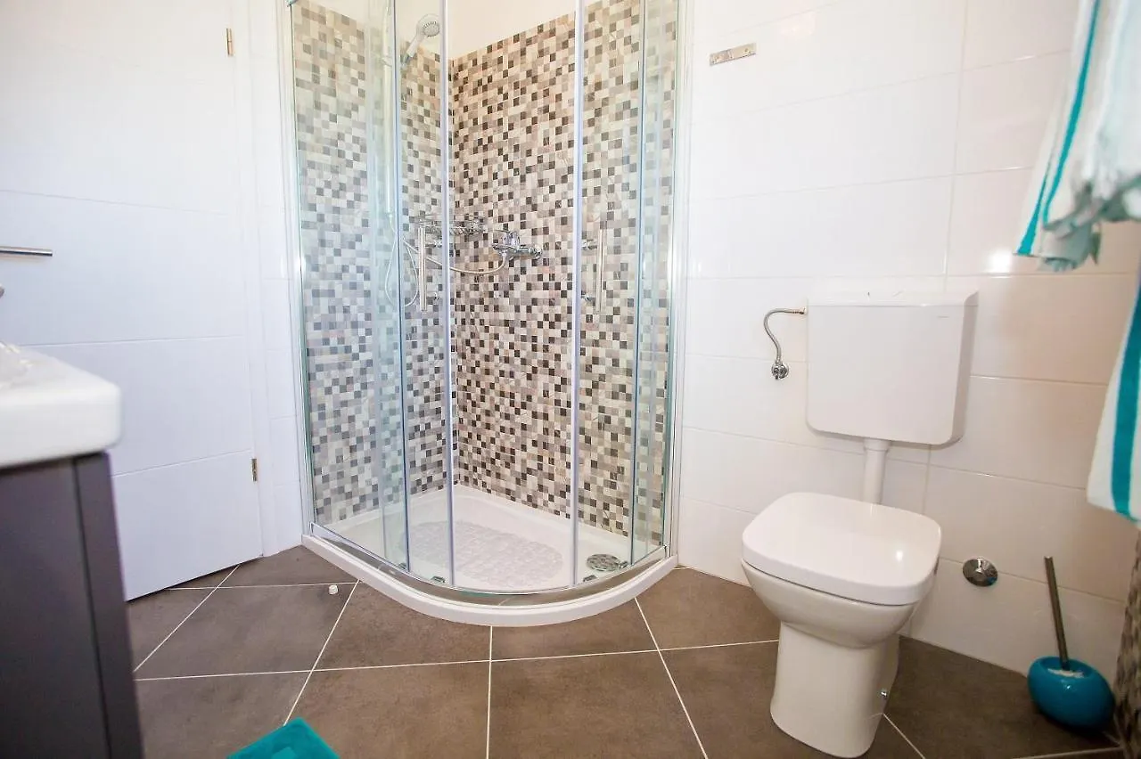 Villa Birikina Apartments With Pool Nova Vas  Nova Vas (Porec)