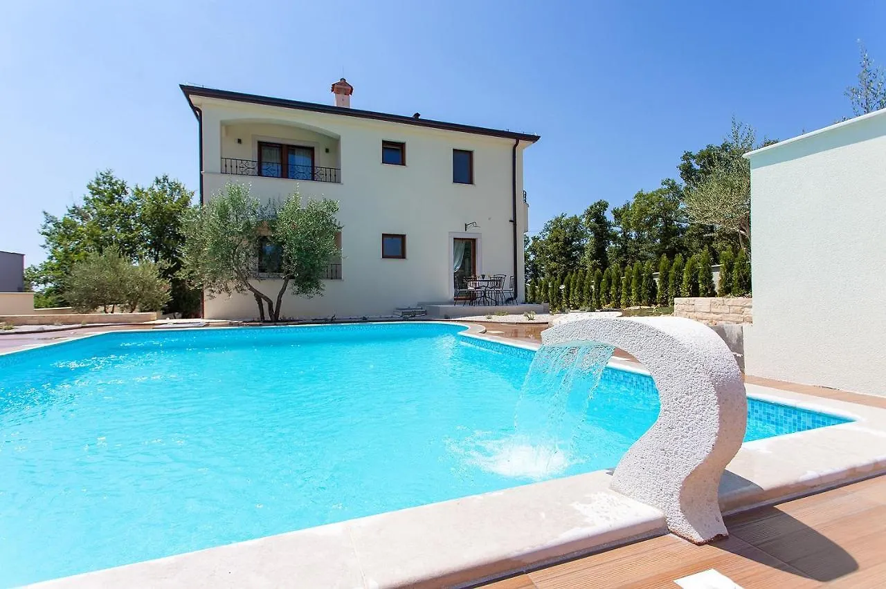 Villa Birikina Apartments With Pool Nova Vas