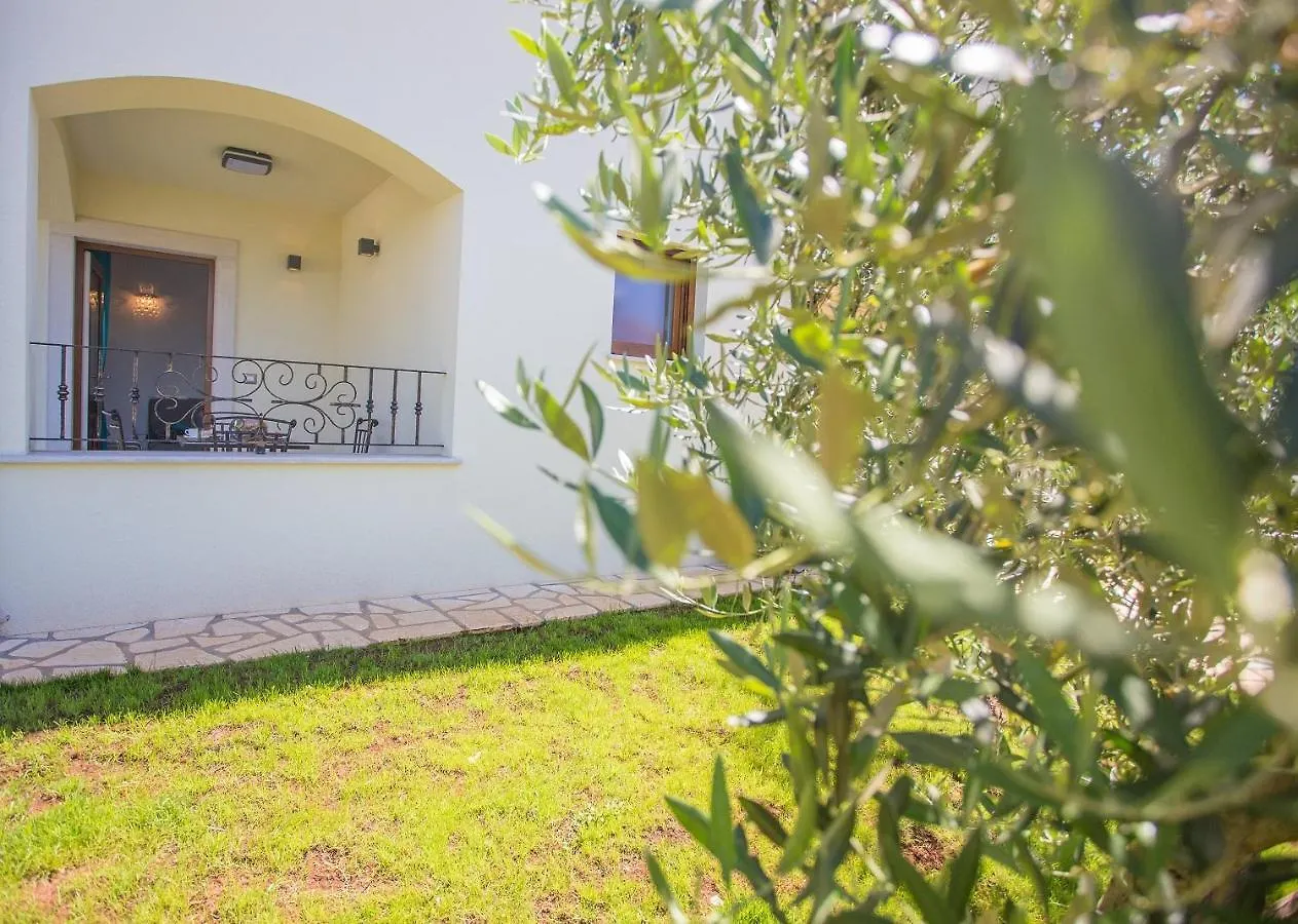 Villa Birikina Apartments With Pool Nova Vas